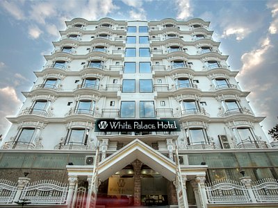 White Palace Hotel